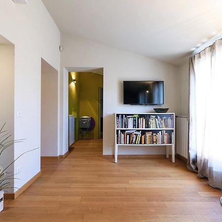 Contempora Apartments - Fiori Chiari 26 Милано Екстериор снимка